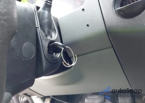 2004 Ford F-150 Stx/Xl/Xlt из США, поврежденный, VIN 1FTRX14W64NB69357